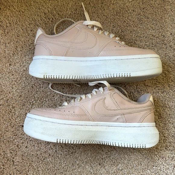 Like new!! Nike Court Vision Alta Women's Shoes in Pink Oxford - Picture 8 of 12